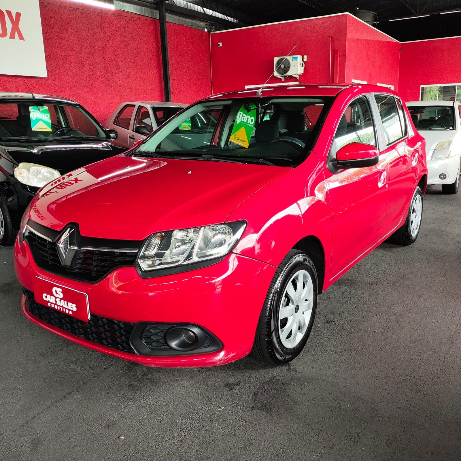 Renault Sandero Expression 1.0 16V 5P