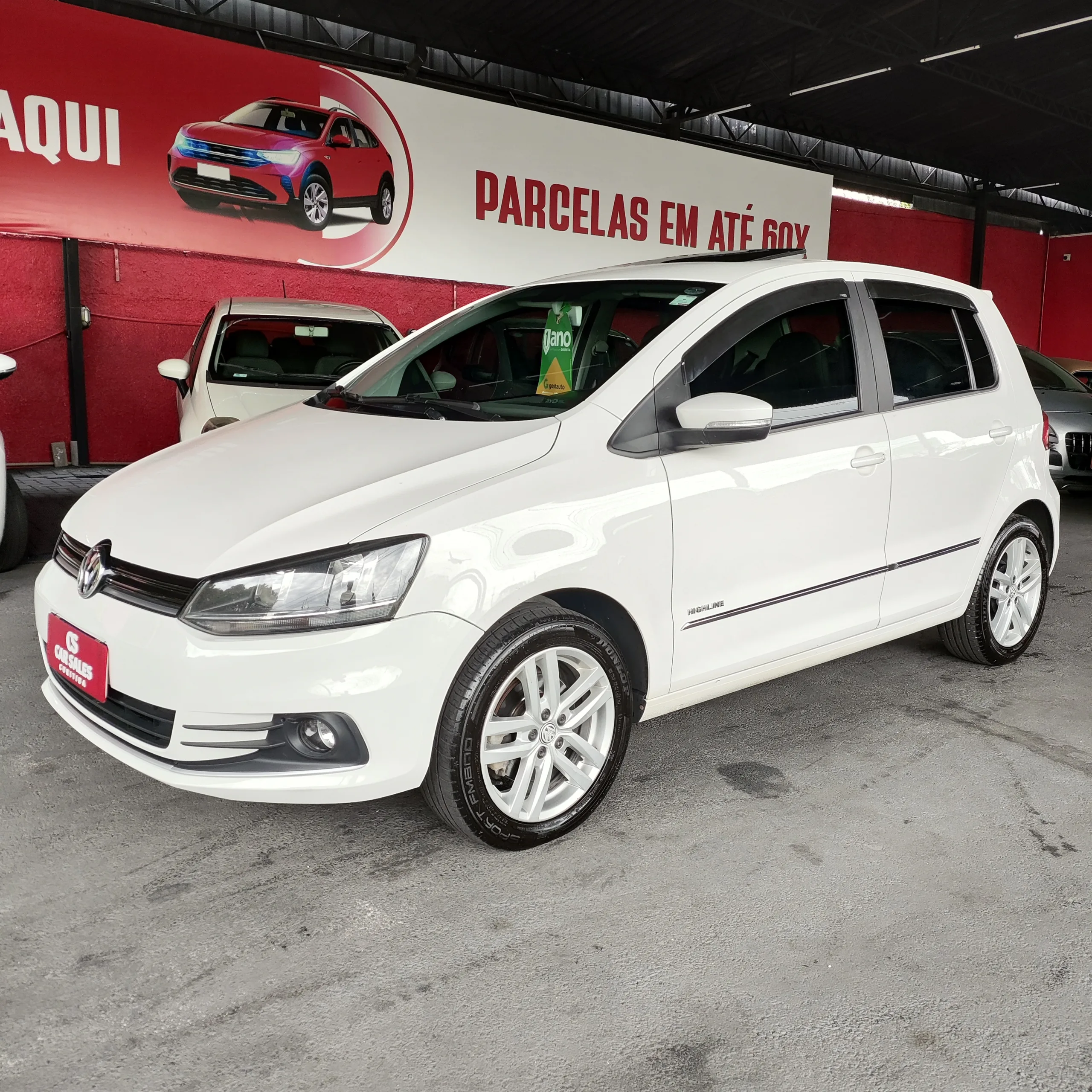 Volkswagen Fox Highline 1.6 FLEX 16V