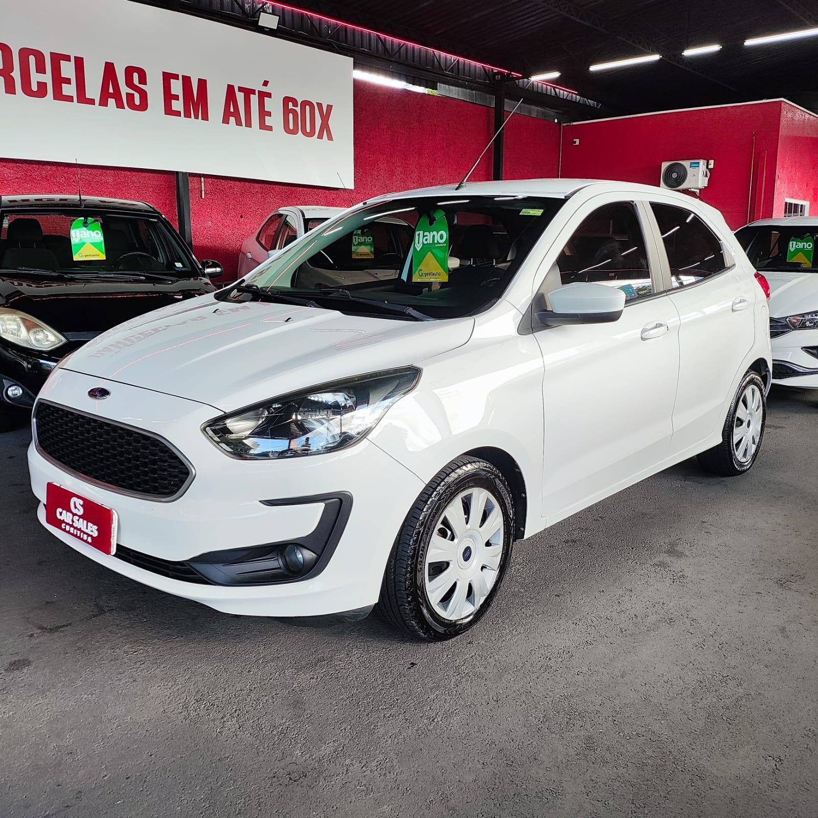 Ford 1.0 SE SE PLUS TIVCT FLEX 4P