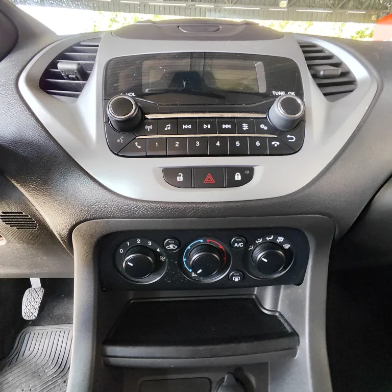 FORD / KA 1.0 SE/SE PLUS TIVCT FLEX 5P