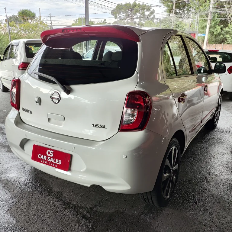 NISSAN / MARCH SL 1.6 16V FLEX FUEL 5P