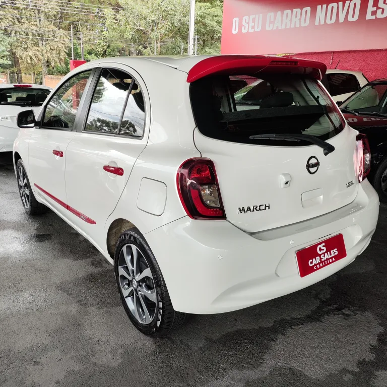 NISSAN / MARCH SL 1.6 16V FLEX FUEL 5P