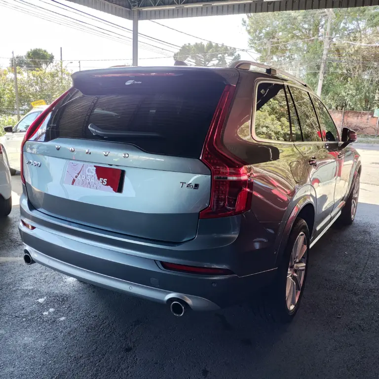 VOLVO / XC 90 T-6 MOMENTUM 2.0 320CV 5P