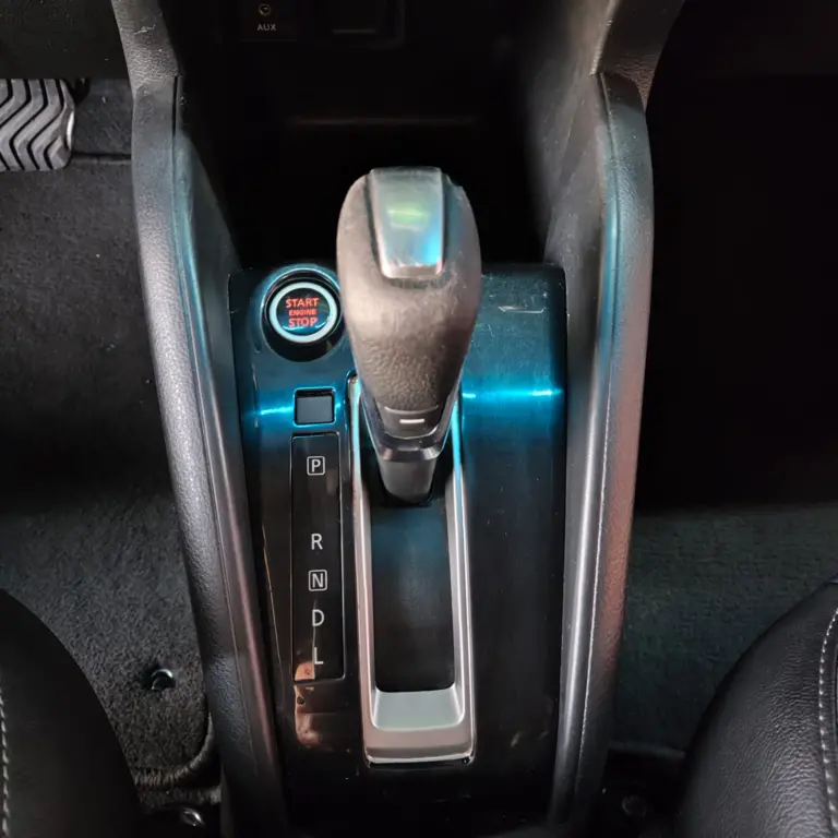 NISSAN / KICKS SL 1.6 16V FLEXSTAR 5P AUT