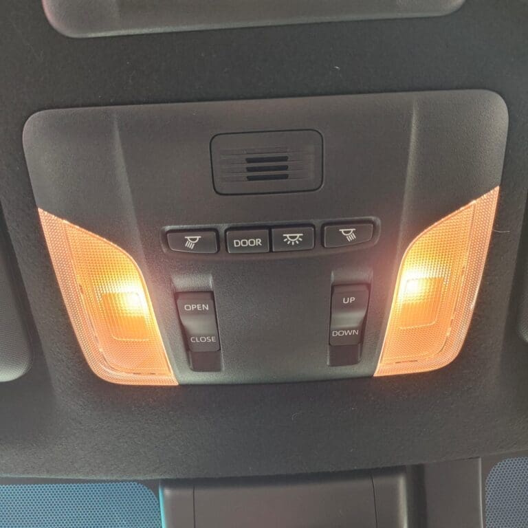 TOYOTA / COROLLA CROSS XRX 1.8 16V AUT. (HÍBRIDO)