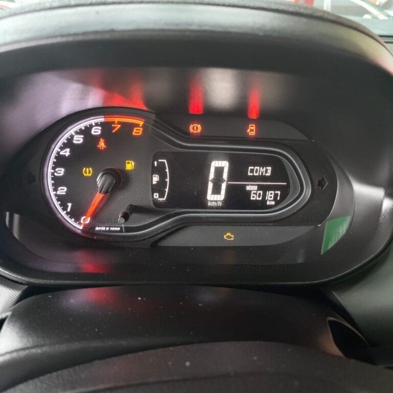 CHEVROLET / ONIX HATCH LT 1.0 8V FLEXPOWER 5P MEC