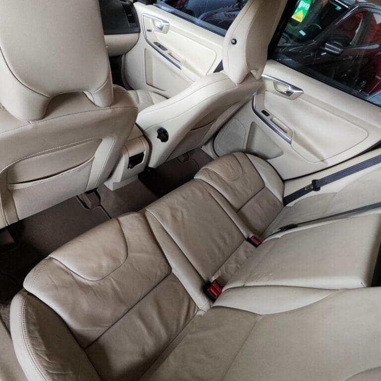 VOLVO / XC 60 3.0 AWD 5P