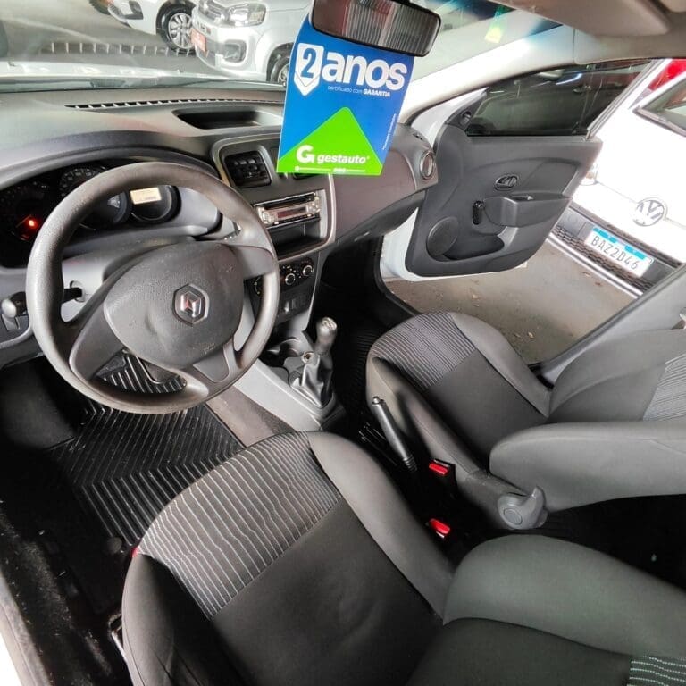 RENAULT / LOGAN AUTHENTIQUE HI-FLEX 1.0 16V 4P