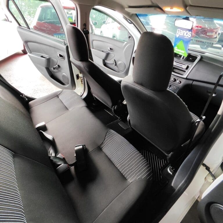 RENAULT / LOGAN AUTHENTIQUE HI-FLEX 1.0 16V 4P