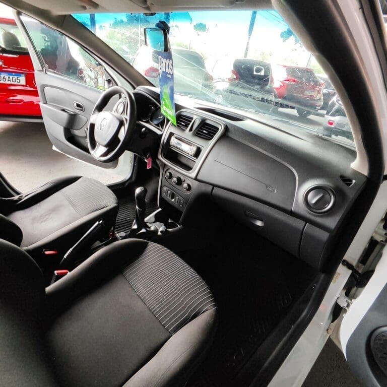 RENAULT / LOGAN AUTHENTIQUE HI-FLEX 1.0 16V 4P