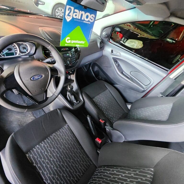 FORD / KA+ SEDAN 1.0 SE/SE PLUS TIVCT FLEX 4P