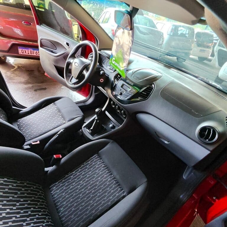 FORD / KA+ SEDAN 1.0 SE/SE PLUS TIVCT FLEX 4P