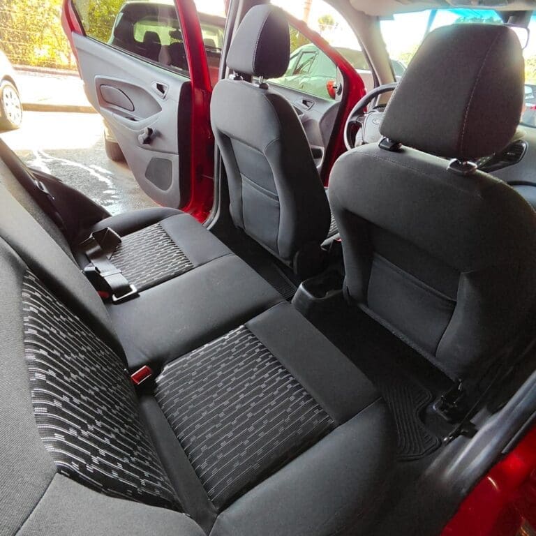 FORD / KA+ SEDAN 1.0 SE/SE PLUS TIVCT FLEX 4P