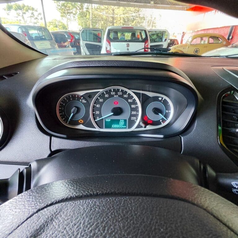 FORD / KA+ SEDAN 1.0 SE/SE PLUS TIVCT FLEX 4P