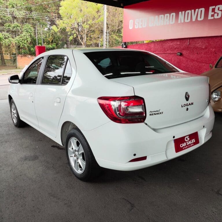 RENAULT LOGAN