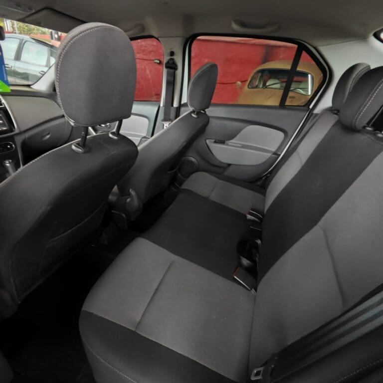 RENAULT LOGAN