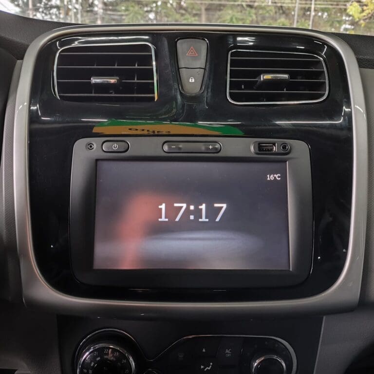 RENAULT LOGAN
