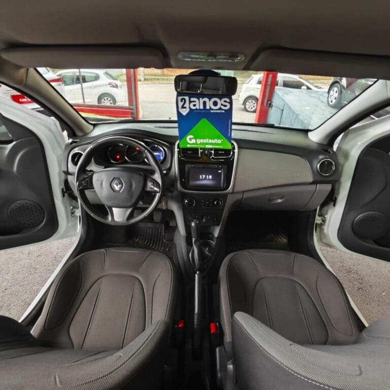 RENAULT LOGAN