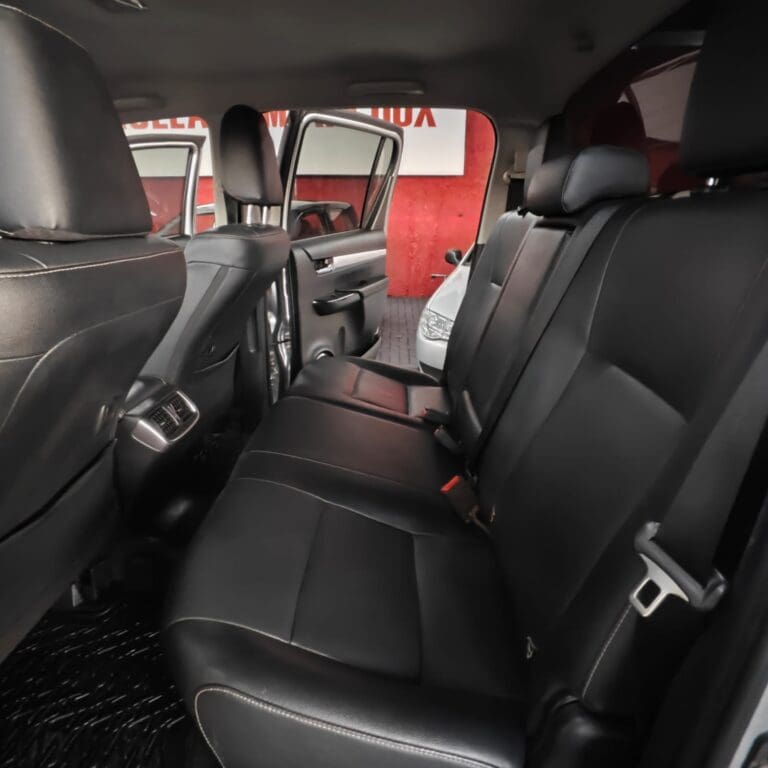 HILUX CD SRV 4X4 2.8 TDI DIESEL