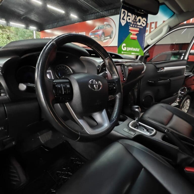 HILUX CD SRV 4X4 2.8 TDI DIESEL