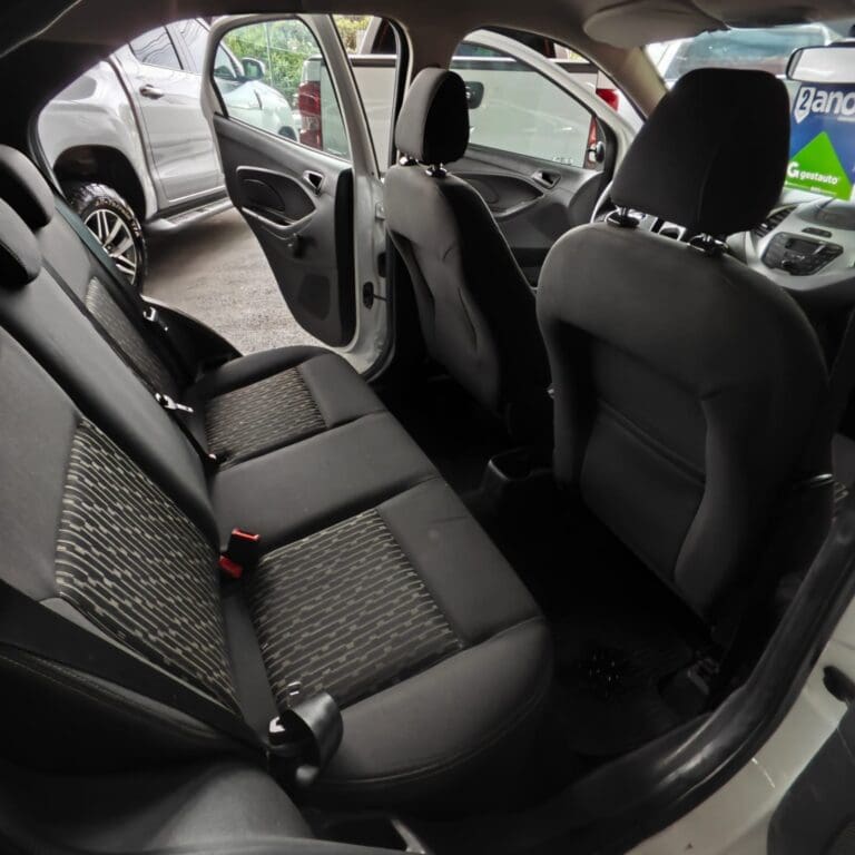 FORD KA 1.0 SE PLUS TIVCT