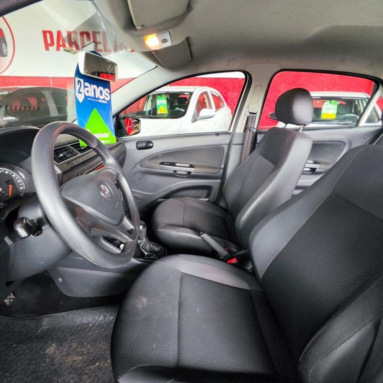 VOLKSWAGEN / VOYAGE 1.0 FLEX 12V 4P