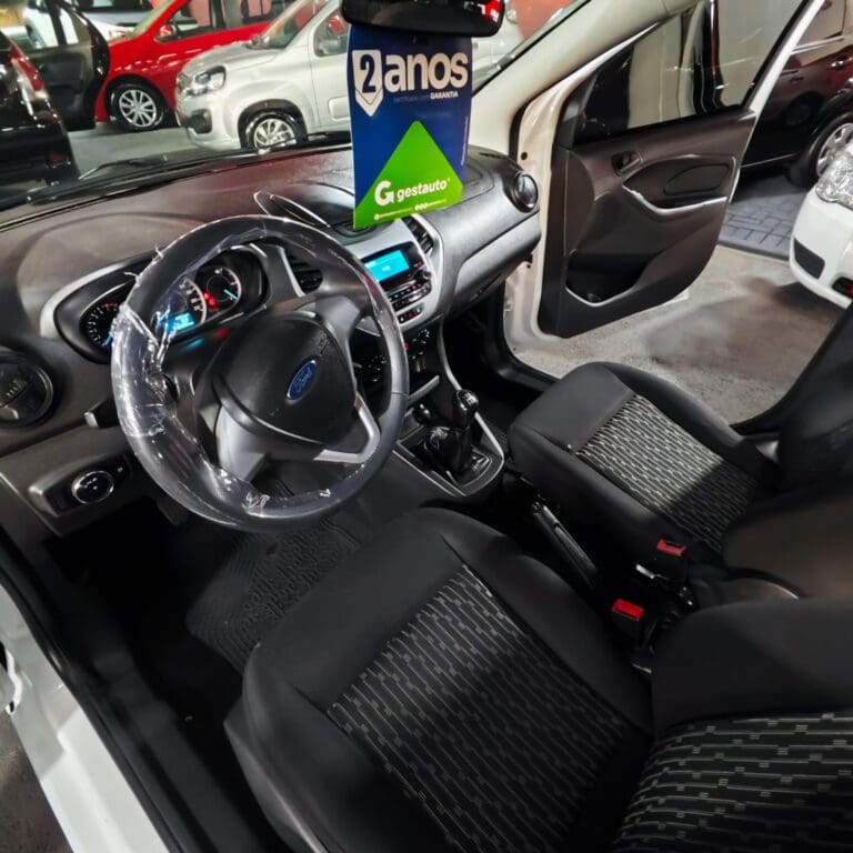 FORD KA 1.0 SE PLUS TIVCT
