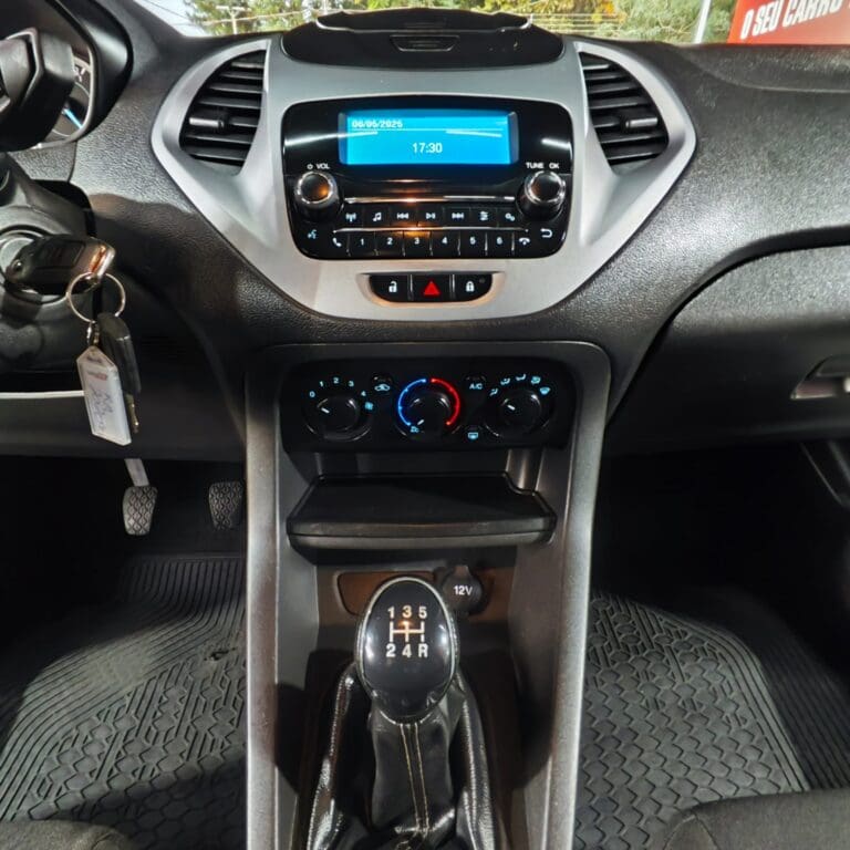 FORD KA 1.0 SE PLUS TIVCT
